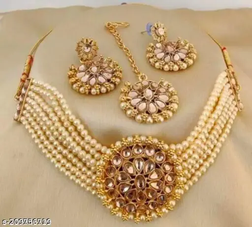 Aishwarya Choker Jewellry Set