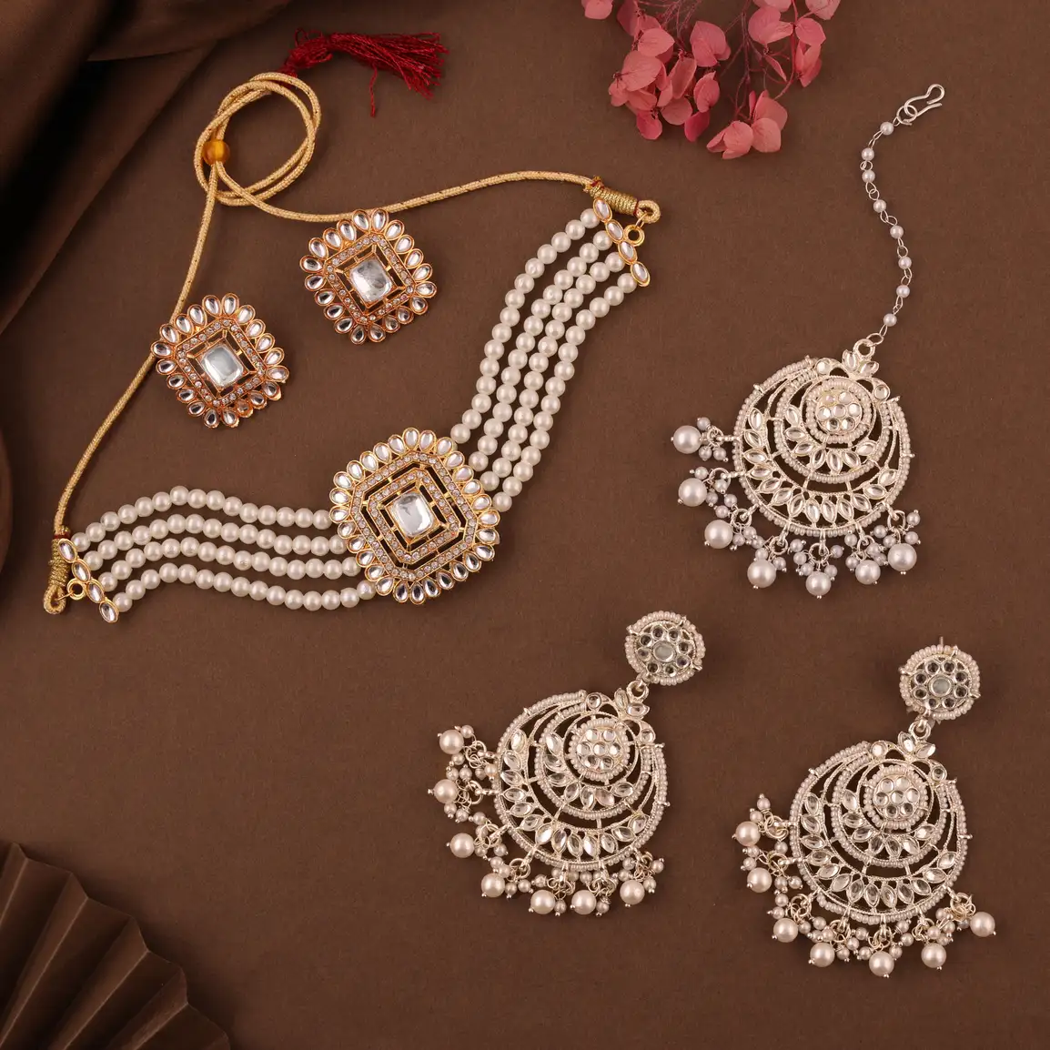 Brass Jewel Set (Gold, White)