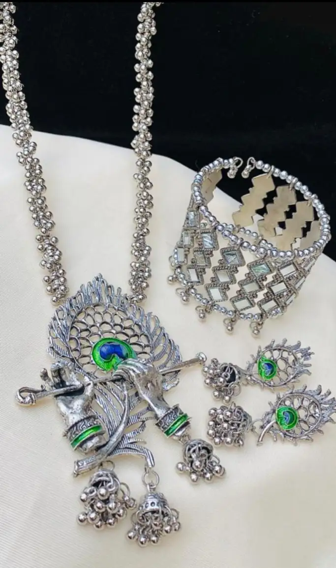 Oxidised Silver Jewel Set (Silver)