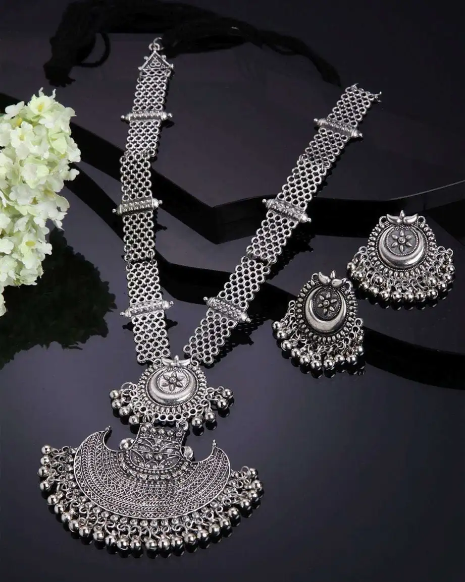 Oxidised Silver Jewel Set (Silver)
