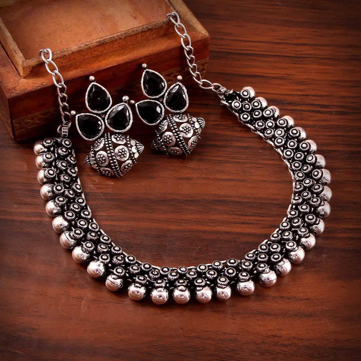 Haniya Oxidised Silver Silver Silver Jewellery Set (Pack of 1)
