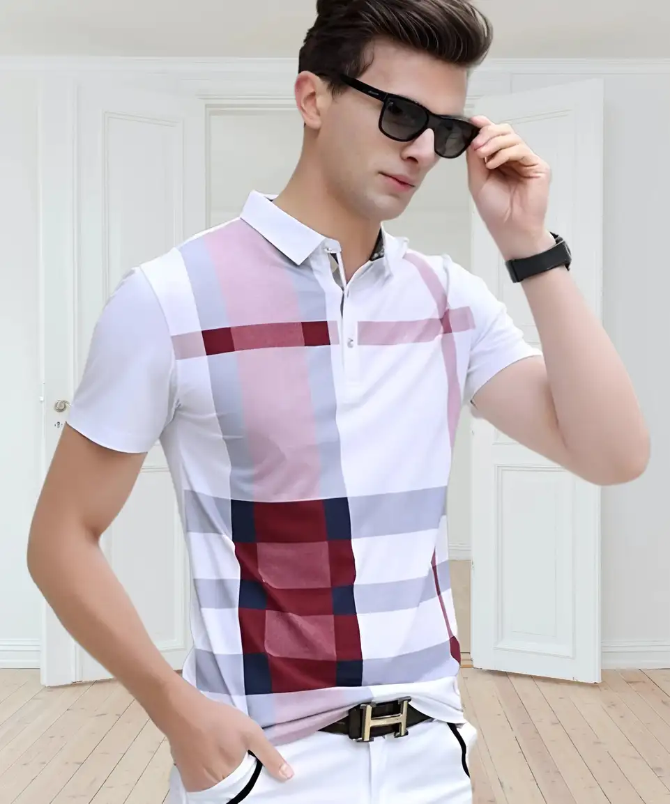 Color Block Men Maroon, White T-Shirt
